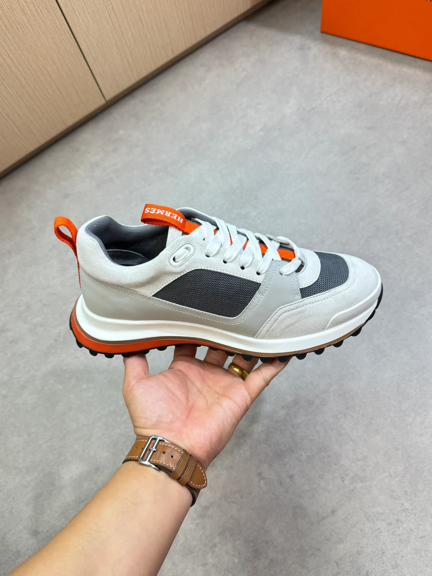 Men's shoes 💰700 [HERMES] Hermès - High-end quality original order·Casual sports shoes - Upper: 🔝Nappa calfskin, suede sheepskin leather, brand high mercerized canvas, tongue. Heel. Brand logo webbing - Inner: brand canvas, foot pad; water-dyed cowhide - Outsole: ultra-light T men's shoes 💰U foam·rubber; two-color molded outsole -Ultra-high quality control·Fine workmanship: highlighted (high-end·nobility·grade) -Size: 39-44 (38, 45, can be customized)·0118